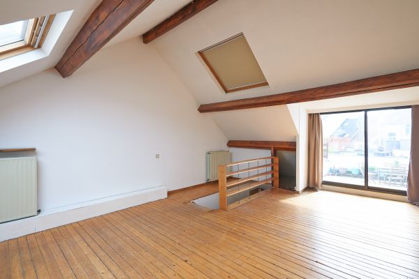 Cost of Attic Window Installation in New Bern